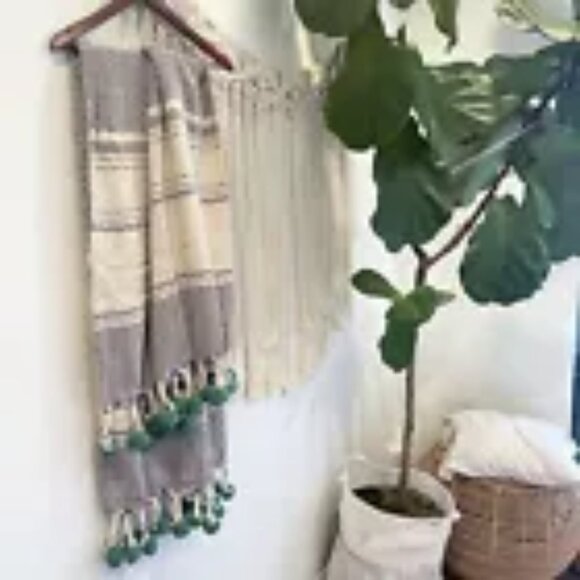 NEW Anthro Striped Blue Green Pom Pom Boho Tassel Knit Throw Blanket - 50" x 60" - Picture 8 of 11